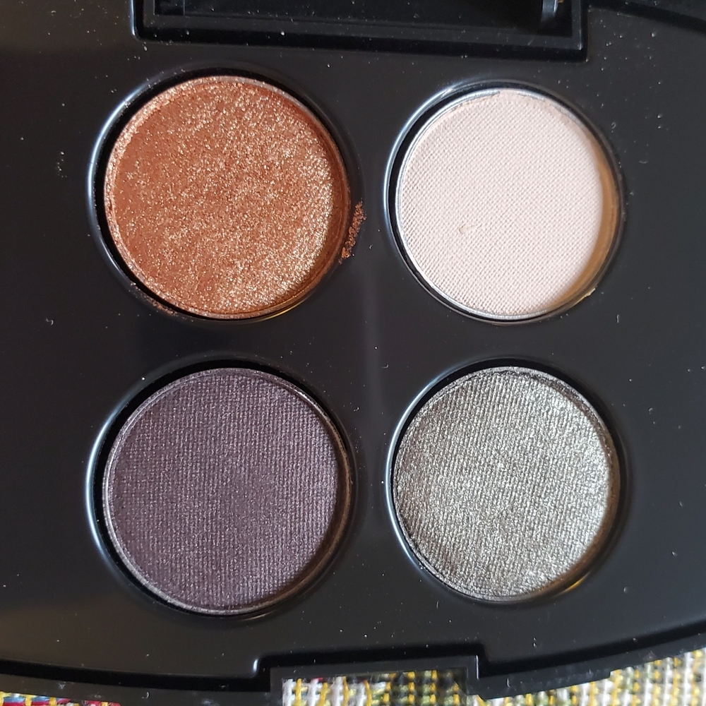 2/$20 💕 NEW Lancôme color design eyeshadow
